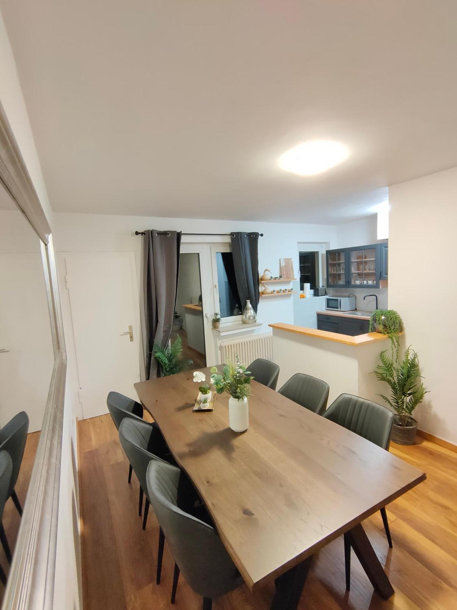 Appartement Large - Modern & Fully Equipped - Near Fair