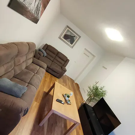 Large Central Apartment - Modern & Fully Equipped - Near Fair Köln Exterior foto